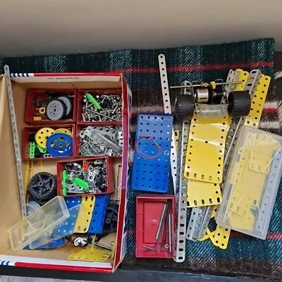 Buy Vintage Mixed Job Lot Of Meccano Possibly An Evolution Set 1990s • 24£