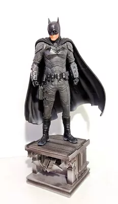 Buy  Iron Studios  The Batman Art Scale 1/10 (Just Taken Out Of Storage)  Side Show  • 124.99£