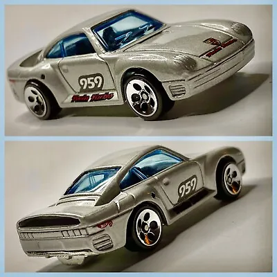 Buy Hot Wheels 🔥🔥1996 Porsche 959 - 1/64 - 🔥MINT🔥FreePost UK 🇬🇧 • 11.86£