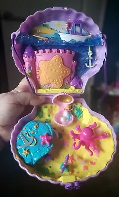 Buy Mattel Polly Pocket Oyster Shell Purse  Playset 2019 With Figures  • 15.99£