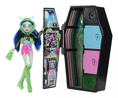 Buy Monster High Skulltimate Secrets Neon Frights Ghoulia Yelps Doll • 38.89£