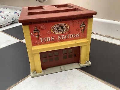 Buy Vintage Fisher Price Toys Little People Play Family Fire Station House 928 1979 • 9.99£