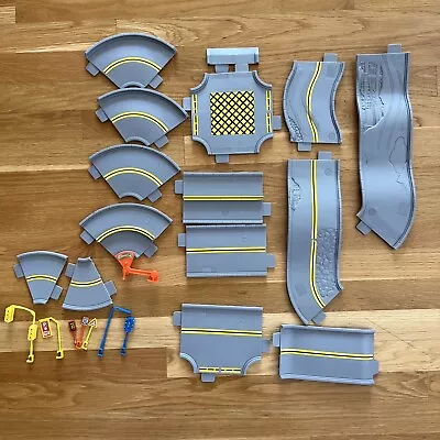 Buy Hot Wheels Highway  Lot Of Gray Track (14) Accessories (6) • 28.41£