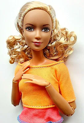 Buy @Barbie Mattel Doll Made To Move LEA A. Fashionistas Convult Collection • 162.36£