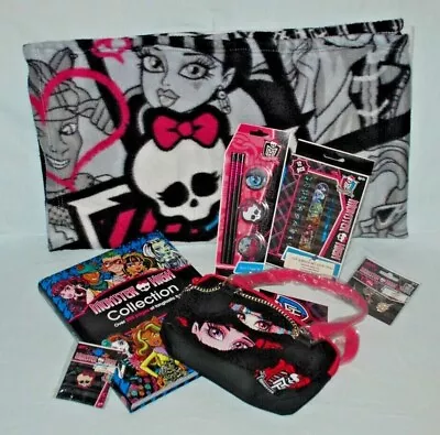 Buy Monster High Bundle Inc Activity Book, Blanket, Bag, Earrings, Pencils, Nail Dec • 41.99£