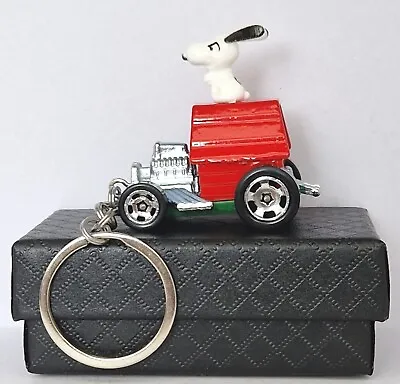 Buy Hot Wheels 2023 Snoopy Keyring Free Shipping  • 11.99£