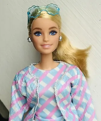 Buy Barbie Extra Rare Fashionista Style Look Doll Model • 13.30£
