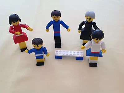 Buy VINTAGE LEGO 200 HOMEMAKERS FAMILY -1970s COMPLETE • 6.99£