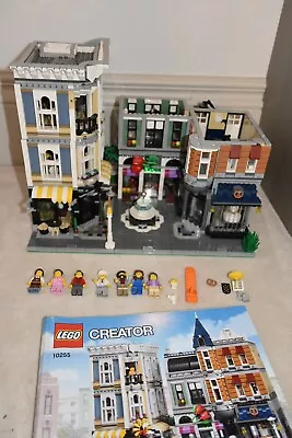 Buy LEGO Creator Expert Assembly Square 10255 With Instructions 85% Complete • 114.99£