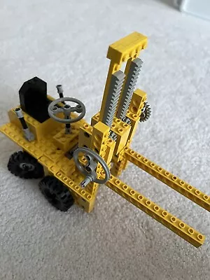 Buy LEGO TECHNIC: Fork-Lift Truck (850) • 10£