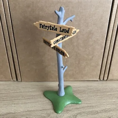 Buy Playmobil Movie Dead Tree Sign Post & Grass Base, Western Landscape Spares 12 • 1.50£