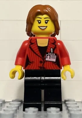 Buy LEGO City Minifigure Cty0510 Press Woman - Reporter - 60051 • 5.04£