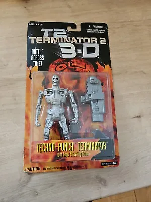 Buy Kenner - Terminator 2 / 3D - Techno Punch Terminator - MOC • 50£