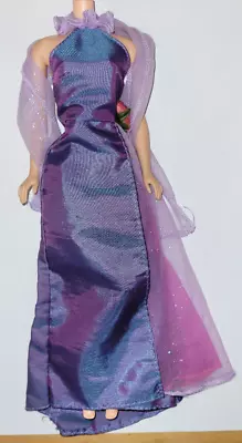Buy 2001 Barbie Fashion Avenue Dazzle #25755 Paris Film Festival Super Star Era • 17.13£