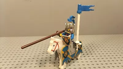 Buy Lego Classic  / Vintage Castle King Leo On Horse In Very Good Condition • 16£