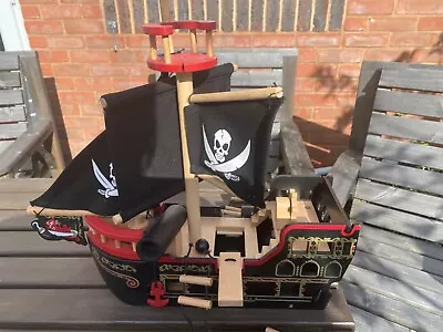 Buy Pirate Ship And Three Pirates • 15£