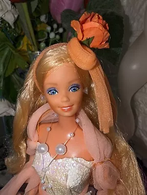 Buy Barbie Peaches'n Cream Taiwan Oak Dress • 68.64£