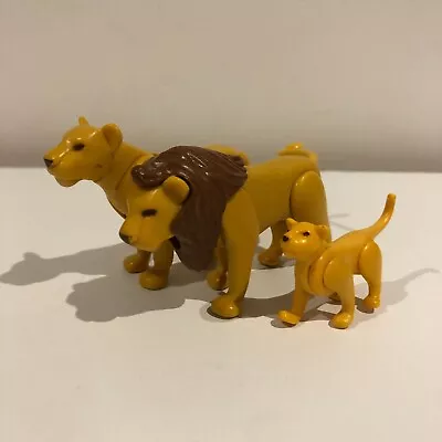 Buy Playmobil Wildlife Safari & Zoo Animals: Yellow Lion Family • 5£