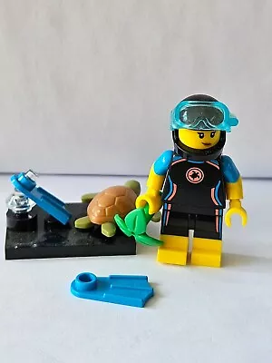 Buy Lego Minifigure 2020 Set 71027 Series 20 Sea Rescuer • 4.20£