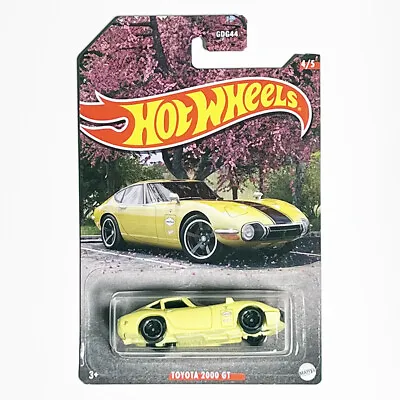 Buy Hot Wheels Toyota 2000 GT (Yellow) Japanese Classics • 6.40£