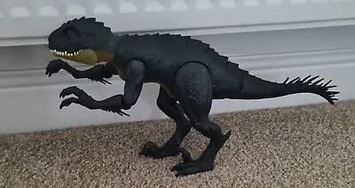 Buy Mattel Jurassic World Slash 'N Battle Scorpios Rex Figure  • 10£