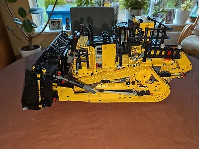 Buy LEGO TECHNIC: App-Controlled Cat D11 Bulldozer (42131) With Manual & Box • 300£