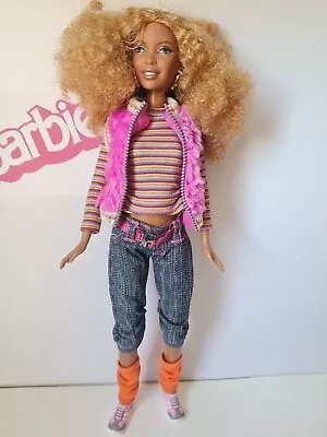 Buy Barbie Mattel New York United Colors Of Benetton Fashion Fever Doll • 92.50£