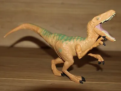 Buy Echo Velociraptor Action Figure Toy Jurassic World Dinosaur Beige Hasbro 2015 • 9.99£