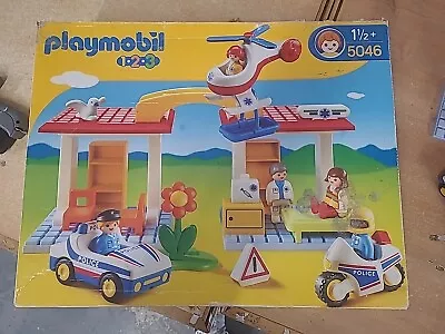 Buy Playmobil Play Set Hospital With Paramedics And Police Officers (Kenton) • 15£