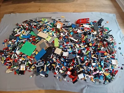 Buy ⭐️🧱GENUINE LEGO 6kg BUNDLE 🧱⭐️ - Mixture Bricks Pieces - AMAZING CONDITION 🤩 • 50£