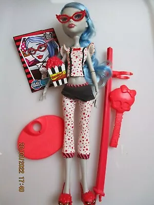 Buy Monster High Doll   Ghoulia Yelps, Dead Tired   + Accessories  • 60.64£