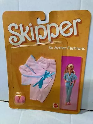 Buy Mattel Barbie SKIPPER LEISURE DRESSES SO ACTIVE FASHIONS #2238 PINK MOC, 1985 • 18.88£