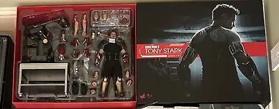 Buy Hot Toys MMS191 Tony Stark ( Armor Testing Version ) 1/6 Scale Limited Edition • 300£