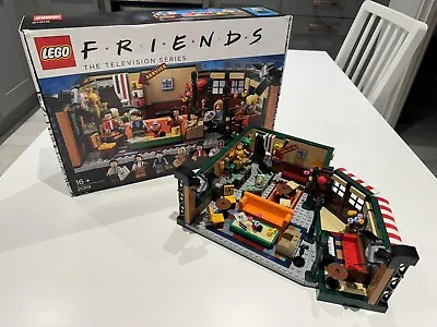 Buy LEGO Ideas: Friends Central Perk Cafe (21319) • 20£
