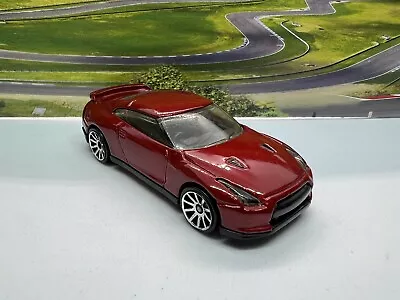 Buy Hot Wheels 2009 Nissan GTR R35 Red * • 4£