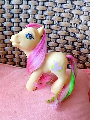 Buy 2004 Hasbro My Little Pony G3 Guava Lava - Yellow Pony With Pink/green Hair  • 2£