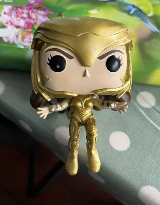 Buy Funko Doll Gold-costume Wonder Woman With Wing Damage • 2£