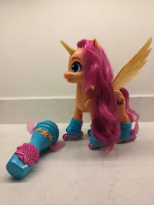 Buy My Little Pony A New Generation Movie Sing ‘N’ Skate Sunny Starscout • 12£
