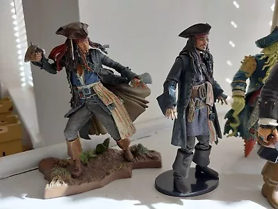 Buy Pirates Of The Caribbean Jack Sparrow Action Figure Diamond Select / NECA Bundle • 15£