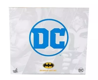 Buy Hot Toys Lightbox - DC Comics: Batman Logo Brand New Sealed ✨️✨️✨️✨️✨️ • 27.99£