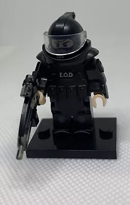 Buy Lego Minifigure : Juggernaut Army Minifigure. • 7£