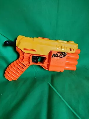 Buy NERF Alpha Strike Fang QS-4 Soft Dart Gun  • 2.99£