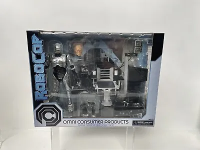 Buy Neca Ultimate Battle Damaged Robocop 7  Action Figure With Chair - New Sealed • 79.99£