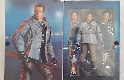 Buy NECA Terminator Ultimate T-800 Schwarzenegger 7'' Action Figure (51911) • 30£