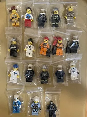 Buy Lego Minifigures Bundle • 13.49£
