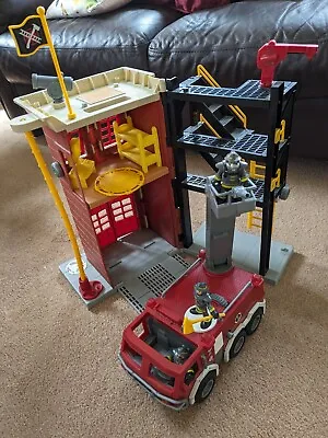 Buy Fisher Price Fire Station With Fire Engine And 3 Firemen • 10£