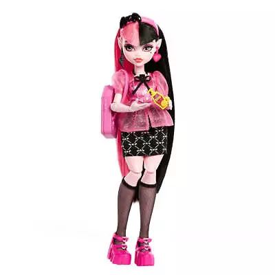 Buy Monster High Draculaura's Day Out Doll And Accessories - Mattel • 32.95£