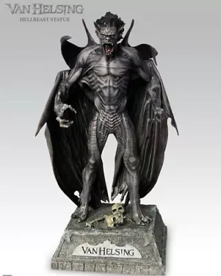 Buy Sideshow Weta Van Helsing - Hellbeast Statue -  #382/2000 • 350£
