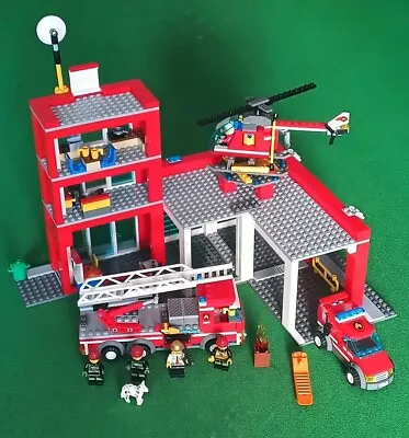 Buy Lego City Fire Station 60004  COMPLETE  • 39.99£