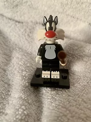 Buy LEGO Looney Tunes Sylvester With Stand And Baseball Bat • 5.49£